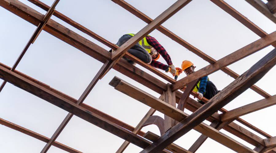 Professional New roof installation in Huntington Woods, MI